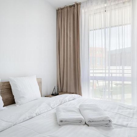 Mlambert - Aparthotel Варшава Екстер'єр фото